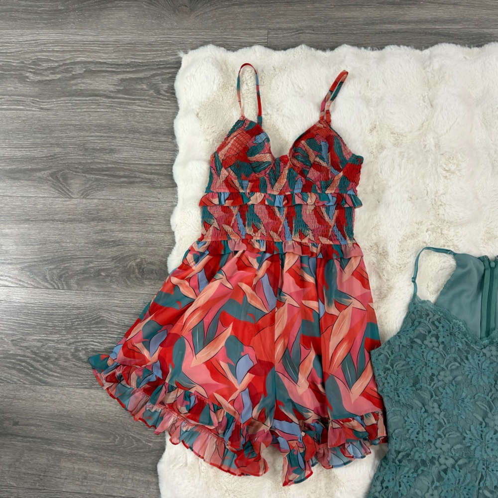 Luxxel|eyeshadow|miami lot of 4 jumpsuit romper mini dress - small - Picture 2 of 10